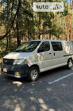 Минивэн Toyota Hiace 2008 в Киеве