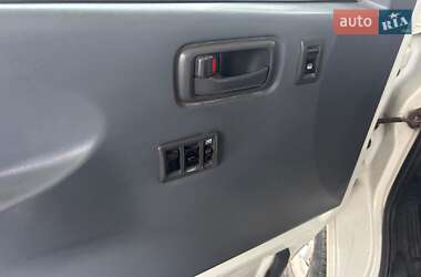 Грузовой фургон Toyota Hiace 2007 в Запорожье