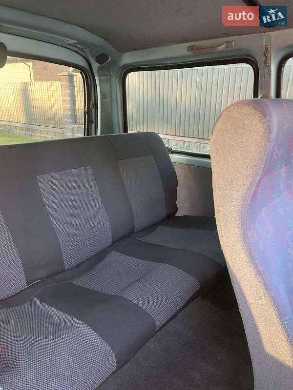 Минивэн Toyota Hiace 1996 в Кременце