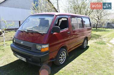 Универсал Toyota Hiace 1995 в 