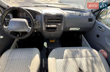 Мінівен Toyota Hiace 1996 в 
