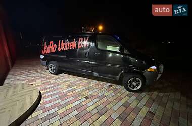 Вантажний фургон Toyota Hiace 1999 в Одесі