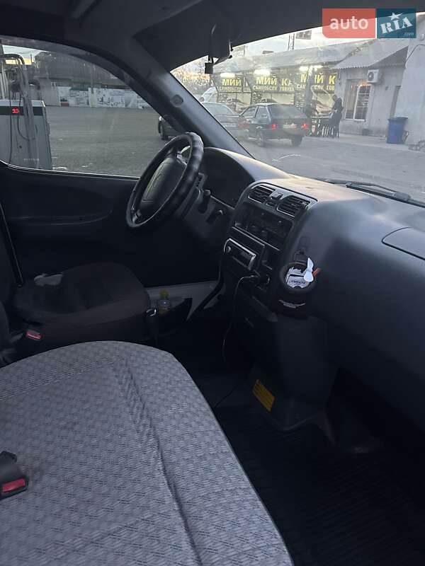 Микровэн Toyota Hiace 2005 в Арцизе фото 9 Микровэн Toyota Hiace 2005 в Арцизе