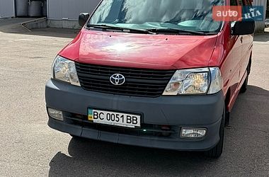 Минивэн Toyota Hiace 2007 в Львове
