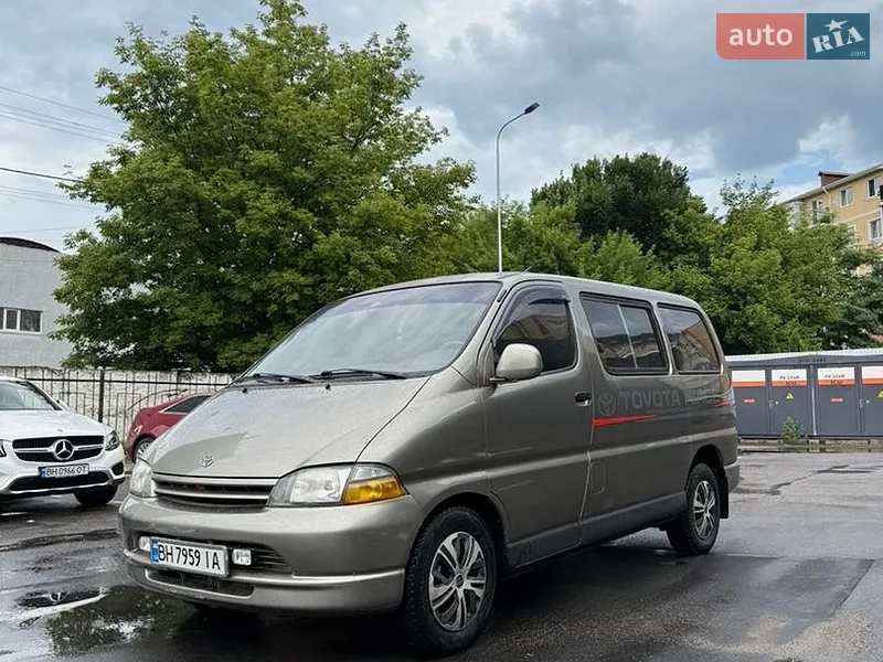 Toyota Hiace