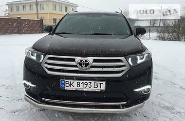  Toyota Highlander 2012 в Ровно