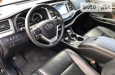 Внедорожник / Кроссовер Toyota Highlander 2015 в Одессе