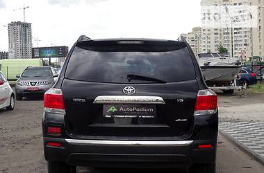 Внедорожник / Кроссовер Toyota Highlander 2012 в Киеве