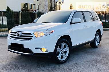 Позашляховик / Кросовер Toyota Highlander 2011 в Запоріжжі