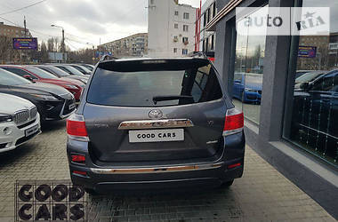 Внедорожник / Кроссовер Toyota Highlander 2013 в Одессе