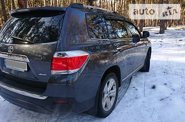 Внедорожник / Кроссовер Toyota Highlander 2011 в Лимане