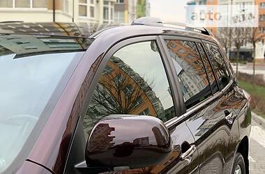 Позашляховик / Кросовер Toyota Highlander 2013 в 