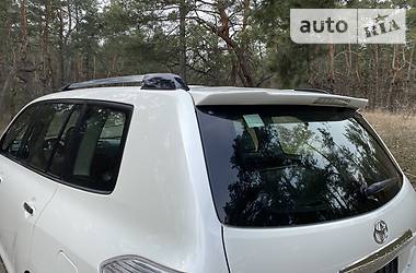 Позашляховик / Кросовер Toyota Highlander 2014 в 