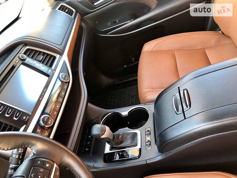 Позашляховик / Кросовер Toyota Highlander 2017 в Хмельницькому фото 11 Позашляховик / Кросовер Toyota Highlander 2017 в Хмельницькому