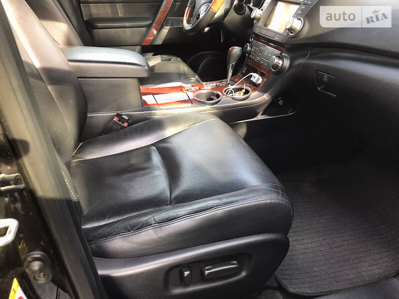 Позашляховик / Кросовер Toyota Highlander 2012 в Покровську фото 12 Позашляховик / Кросовер Toyota Highlander 2012 в Покровську
