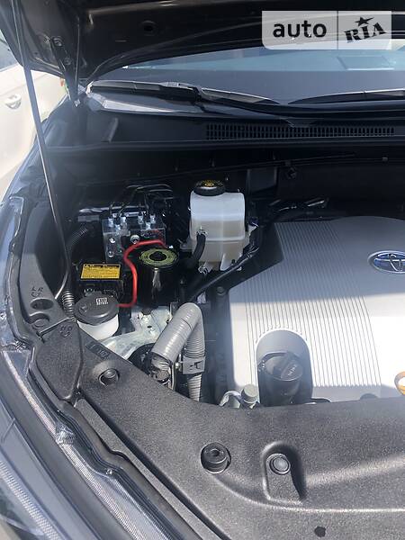 Позашляховик / Кросовер Toyota Highlander 2017 в Львові