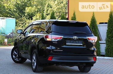 Внедорожник / Кроссовер Toyota Highlander 2014 в Трускавце