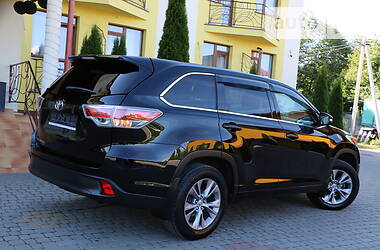 Внедорожник / Кроссовер Toyota Highlander 2014 в Трускавце