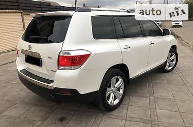 Внедорожник / Кроссовер Toyota Highlander 2011 в Киеве