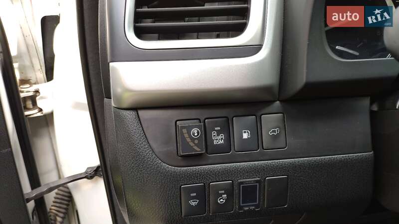 Позашляховик / Кросовер Toyota Highlander 2014 в Умані