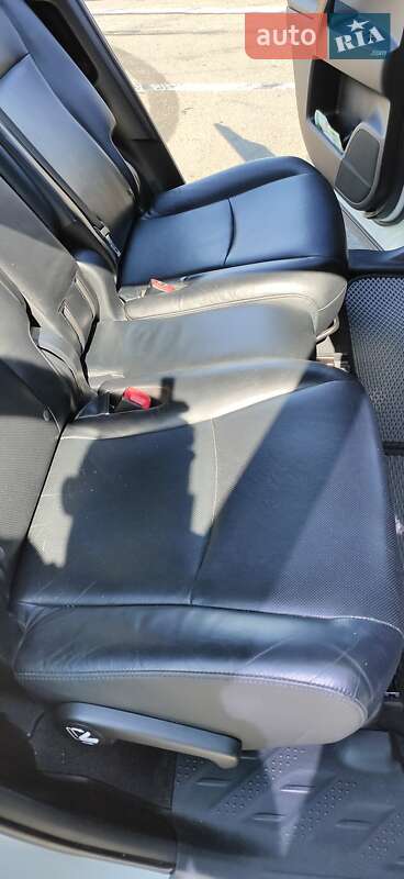 Позашляховик / Кросовер Toyota Highlander 2013 в Києві