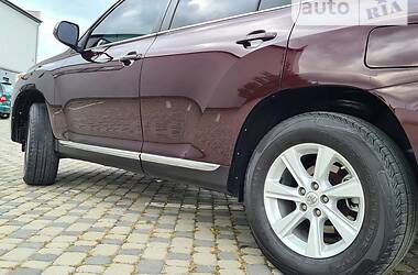 Внедорожник / Кроссовер Toyota Highlander 2013 в Ивано-Франковске