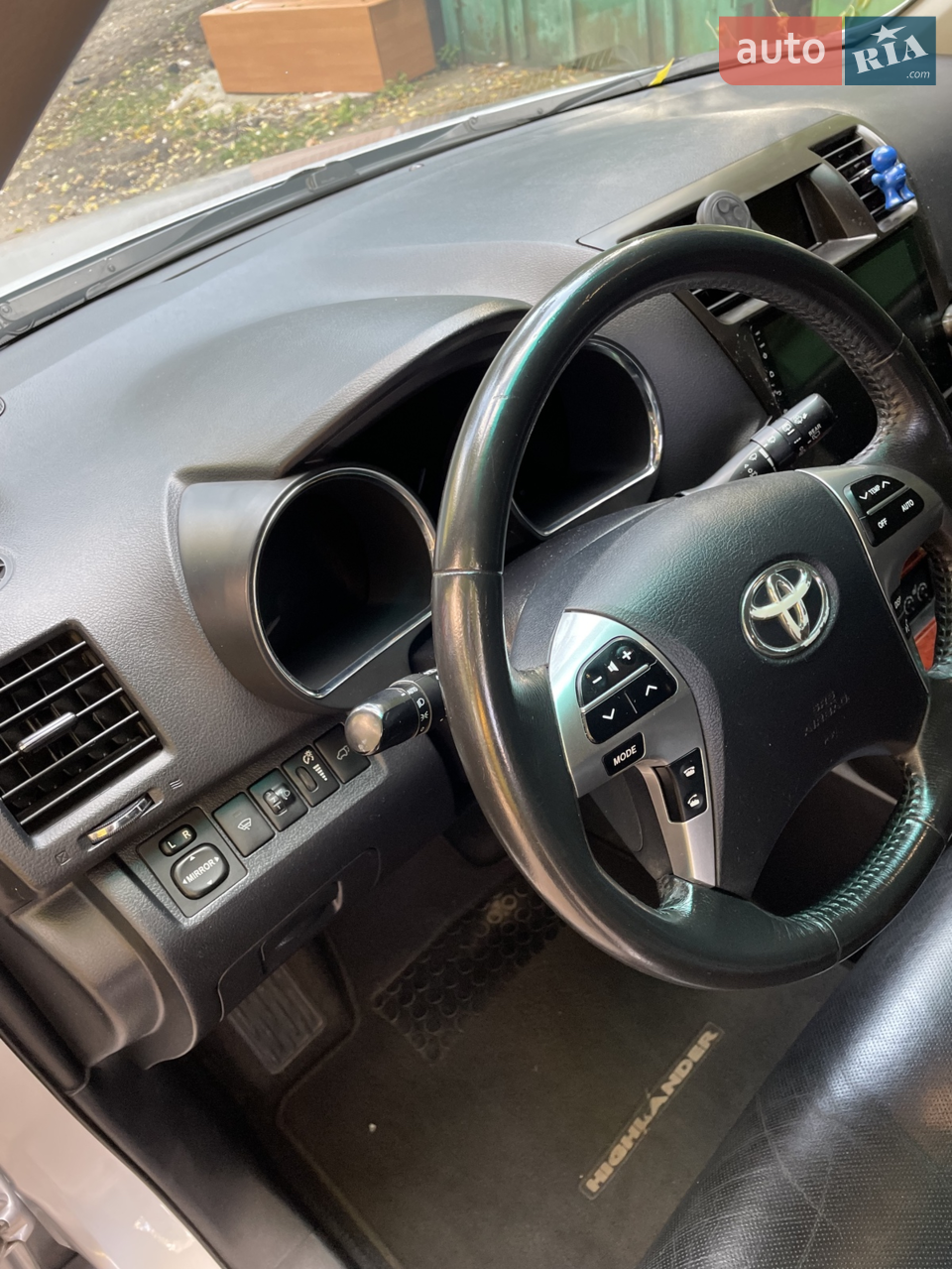 2011 Toyota Highlander - мініатюра 12