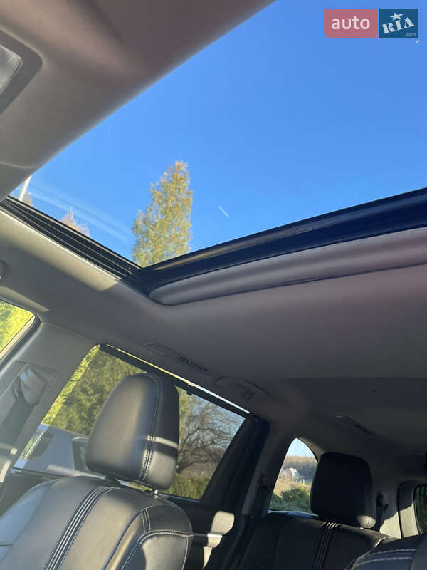 Внедорожник / Кроссовер Toyota Highlander 2017 в Бориславе