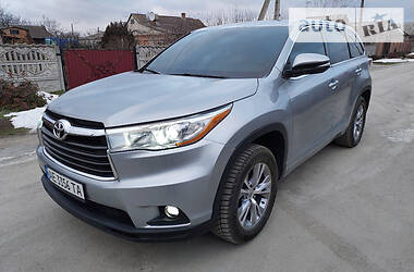 Toyota Highlander 2016