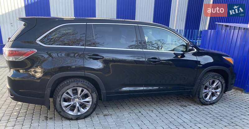 Позашляховик / Кросовер Toyota Highlander 2014 в Запоріжжі