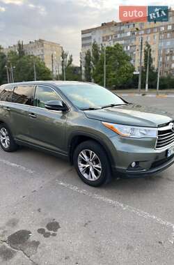 Позашляховик / Кросовер Toyota Highlander 2014 в Миколаєві