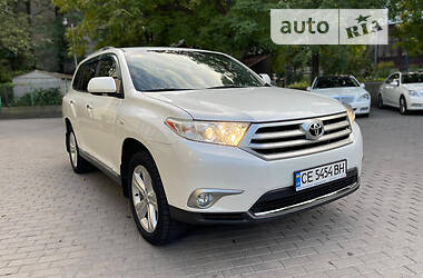 Позашляховик / Кросовер Toyota Highlander 2012 в Чернівцях