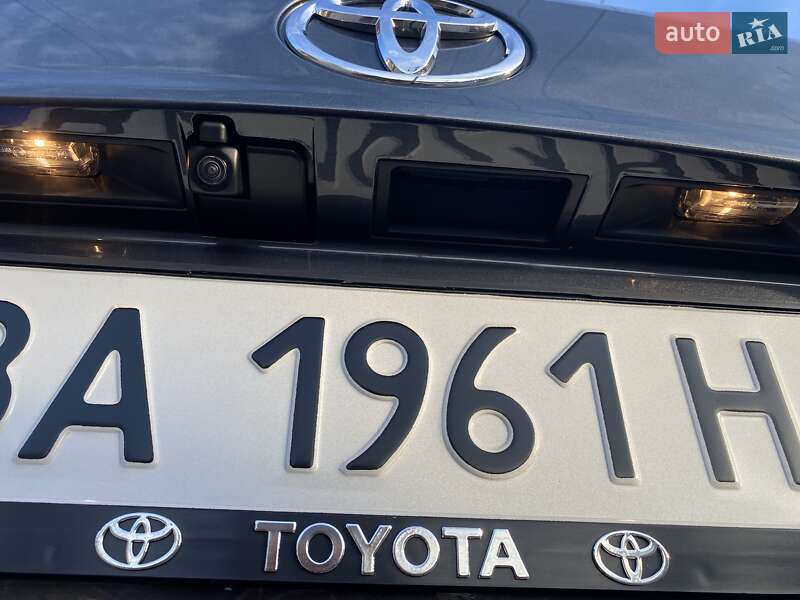Внедорожник / Кроссовер Toyota Highlander 2020 в Кропивницком