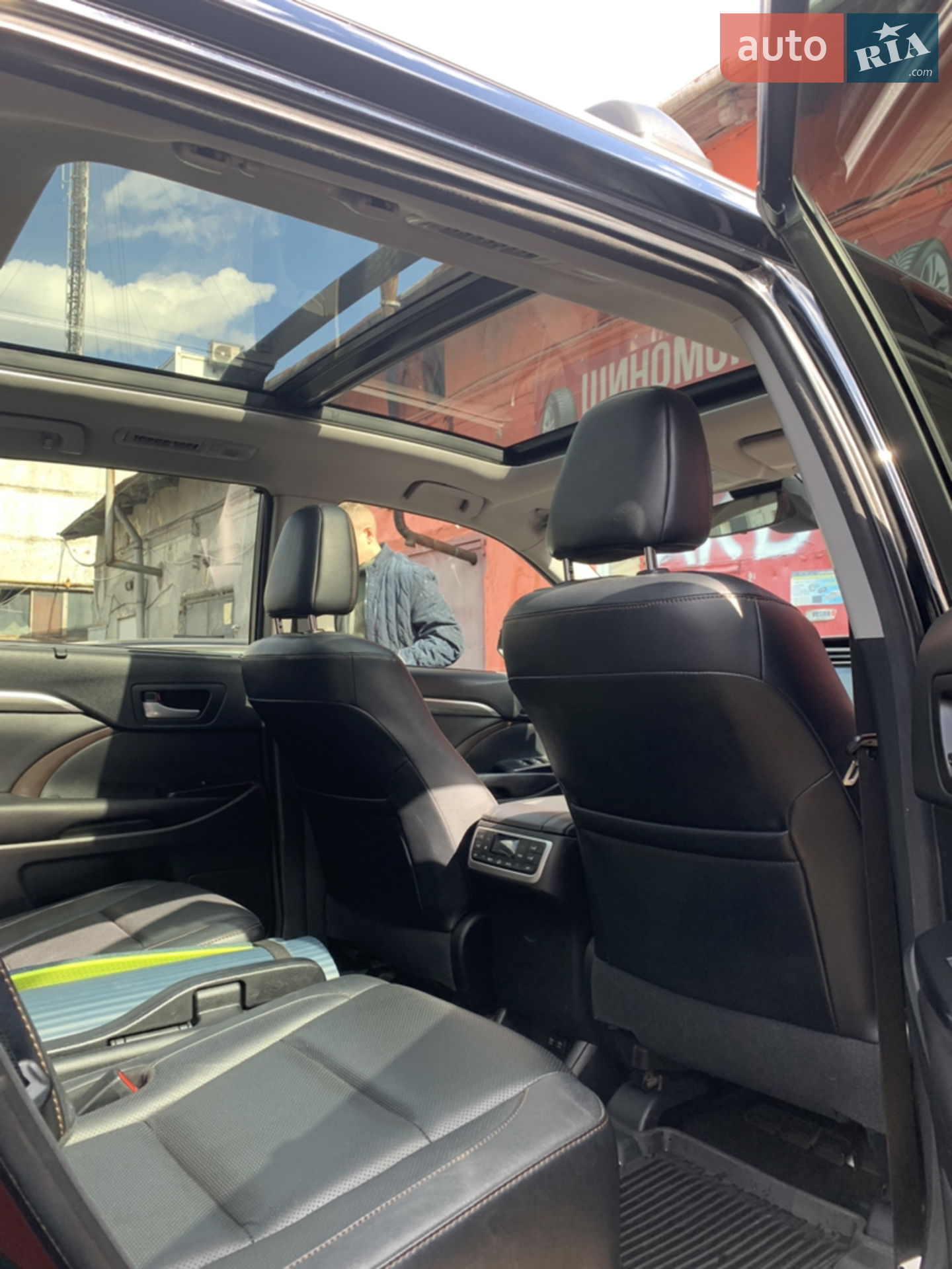 2017 Toyota Highlander - мініатюра 7