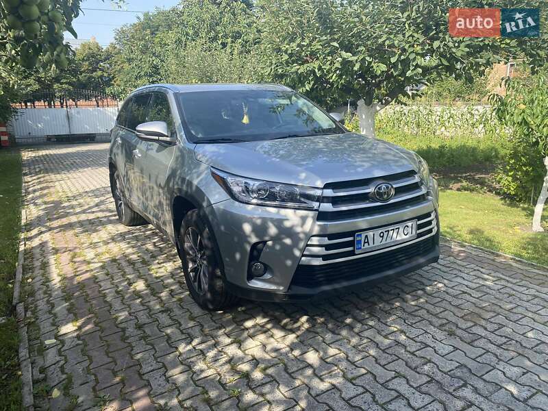 Позашляховик / Кросовер Toyota Highlander 2019 в Білій Церкві