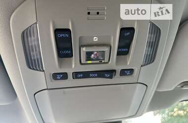Внедорожник / Кроссовер Toyota Highlander 2022 в 