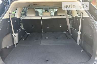 Внедорожник / Кроссовер Toyota Highlander 2022 в 