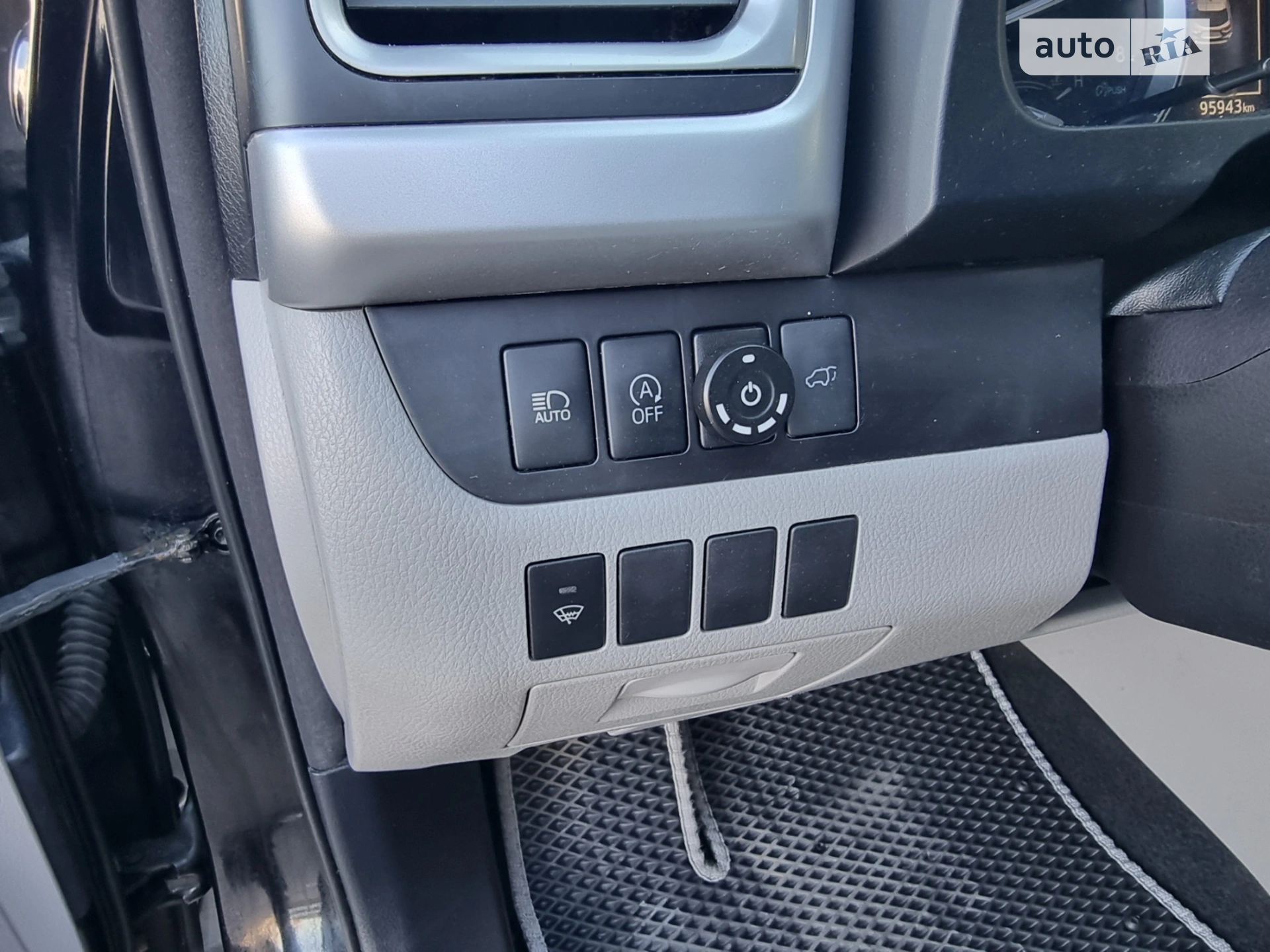 2017 Toyota Highlander - мініатюра 16