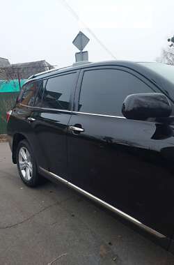 Позашляховик / Кросовер Toyota Highlander 2011 в Києві