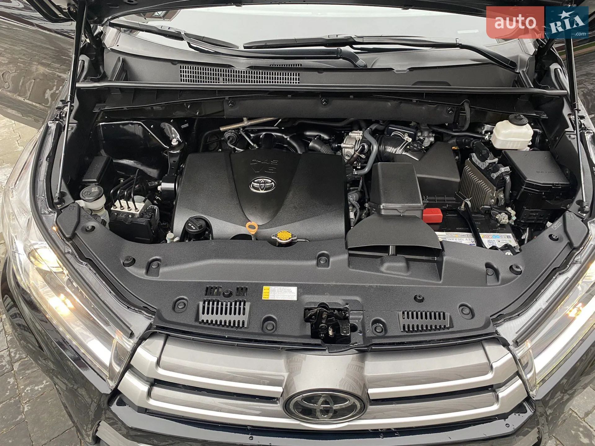 2019 Toyota Highlander - мініатюра 2