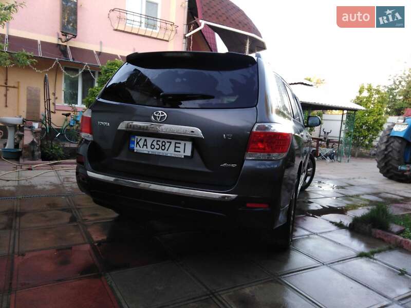 Позашляховик / Кросовер Toyota Highlander 2011 в Носівці