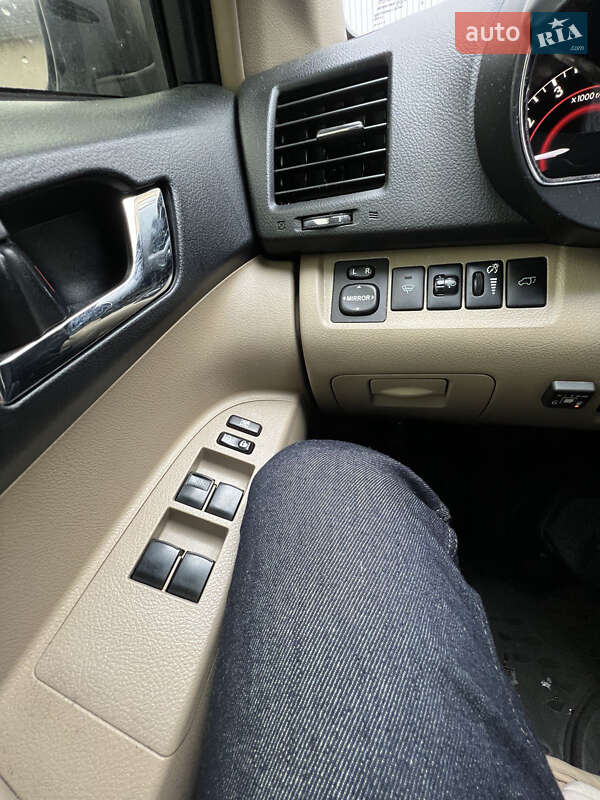 Позашляховик / Кросовер Toyota Highlander 2012 в Вільногірську фото 7 Позашляховик / Кросовер Toyota Highlander 2012 в Вільногірську