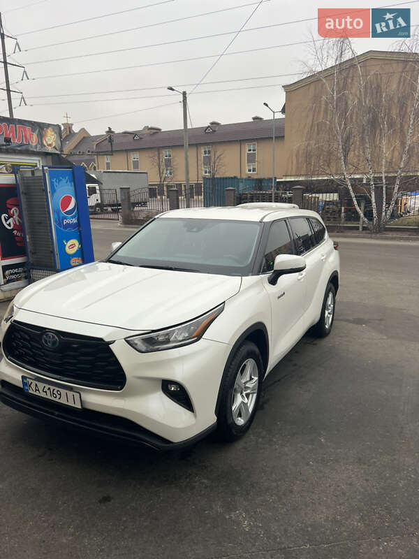 Toyota Highlander 2020