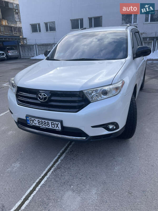 Внедорожник / Кроссовер Toyota Highlander 2013 в Львове фото Внедорожник / Кроссовер Toyota Highlander 2013 в Львове