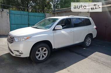 Toyota Highlander 2013