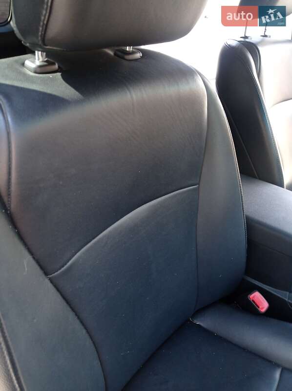 Позашляховик / Кросовер Toyota Highlander 2013 в Харкові