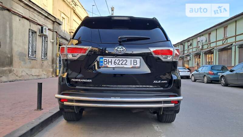 Внедорожник / Кроссовер Toyota Highlander 2015 в Одессе