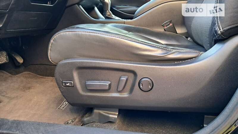 Внедорожник / Кроссовер Toyota Highlander 2015 в Одессе