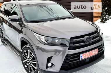 Toyota Highlander 2018