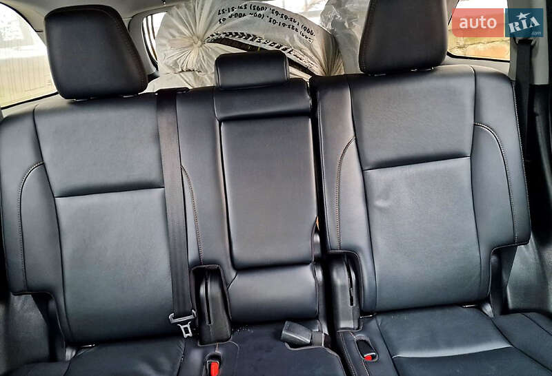 Позашляховик / Кросовер Toyota Highlander 2019 в Львові фото 2 Позашляховик / Кросовер Toyota Highlander 2019 в Львові